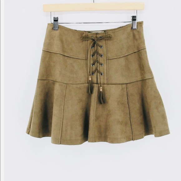 Lace Up Ruffle Velveteen Mini Skirt - Picture 2 of 6